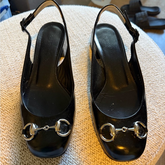 Gucci Black Patent Leather Slingback Heels - Picture 5 of 7